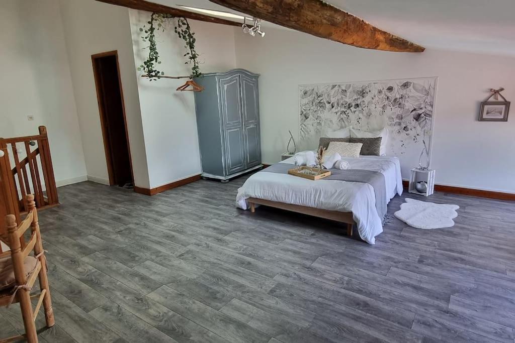 Le Duplex Du Centre - Ideal Pour Un Sejour Detente ! Saint-Savinien Extérieur photo